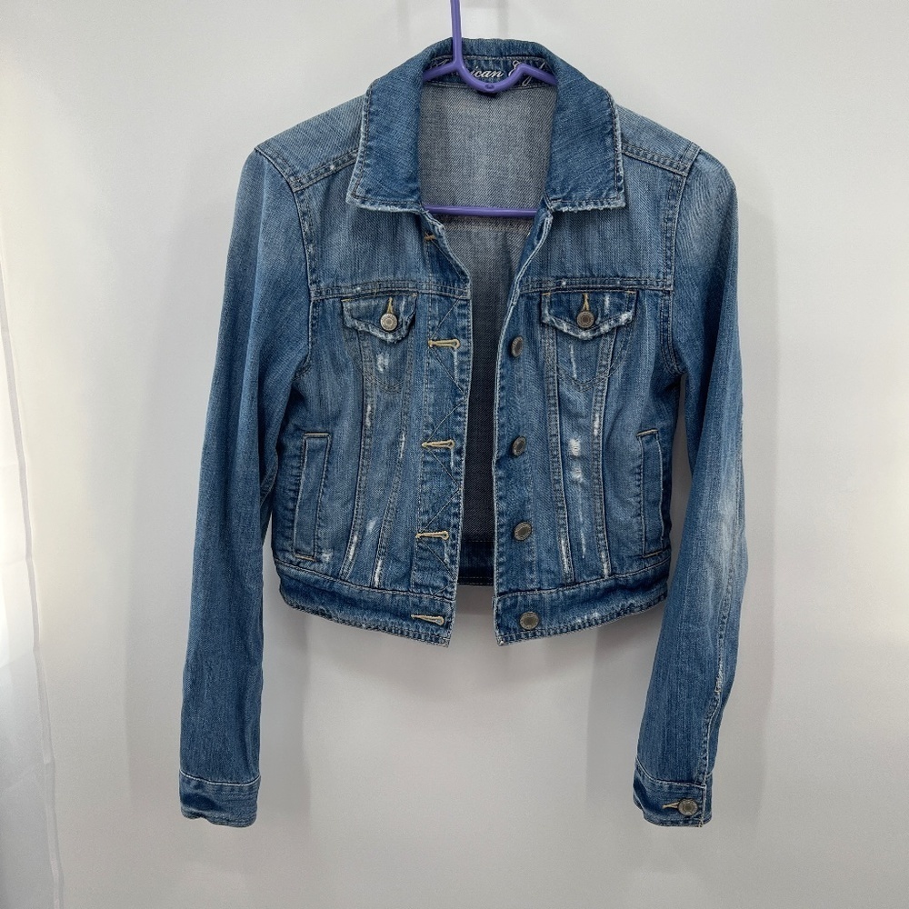 American Eagle Outfitters Women's Blue Denim Jean Jacket